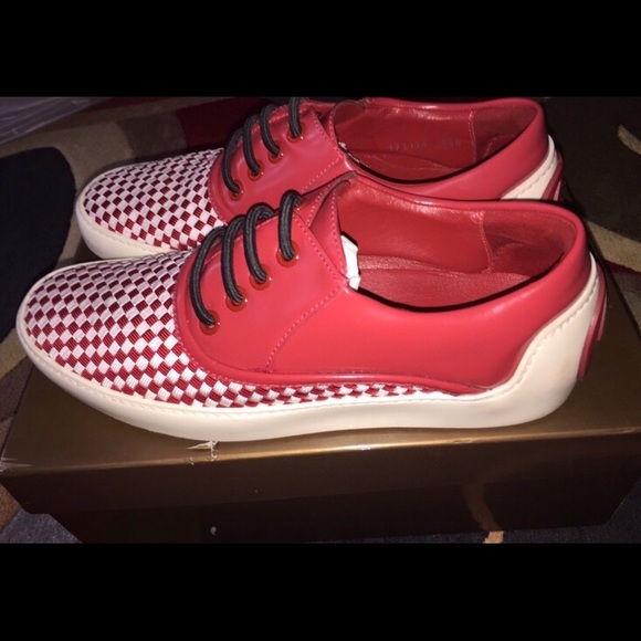 Gucci Sneaker - Picture 2 of 5